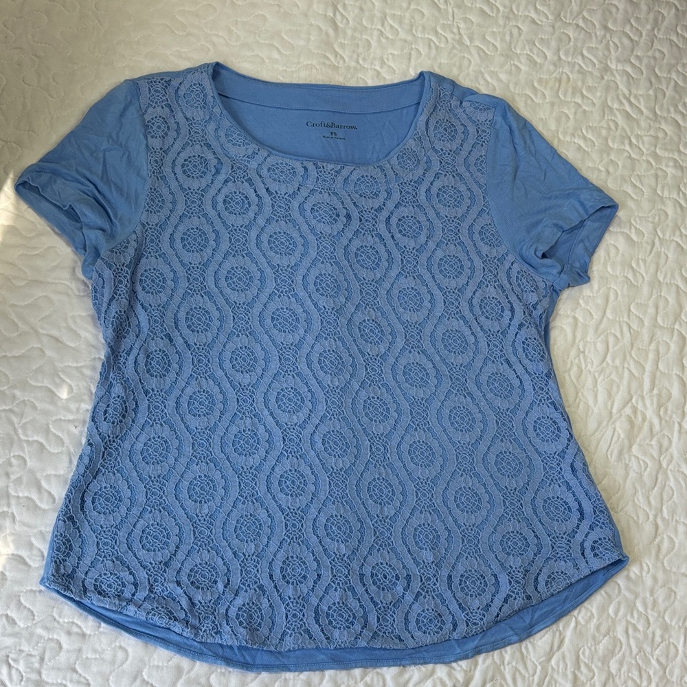 Croft & Barrow Sky Periwinkle Blue Lace Front Blouse size PS